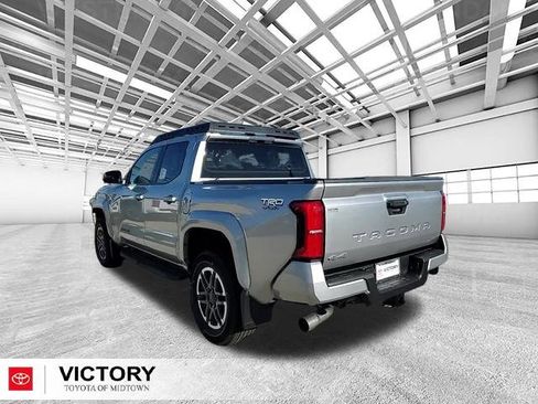 New 2025 Toyota Tacoma TRD Sport image 5