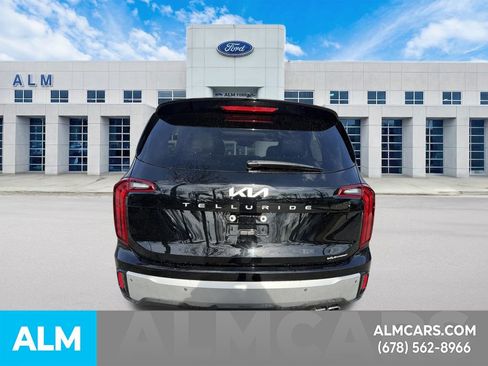 Used 2024 Kia Telluride S w/ S Sunroof Package image 7