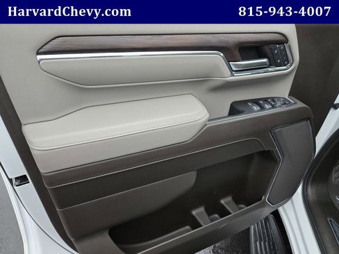 Used 2024 GMC Sierra 3500 SLT w/ Snow Plow Prep/Camper Package image 35