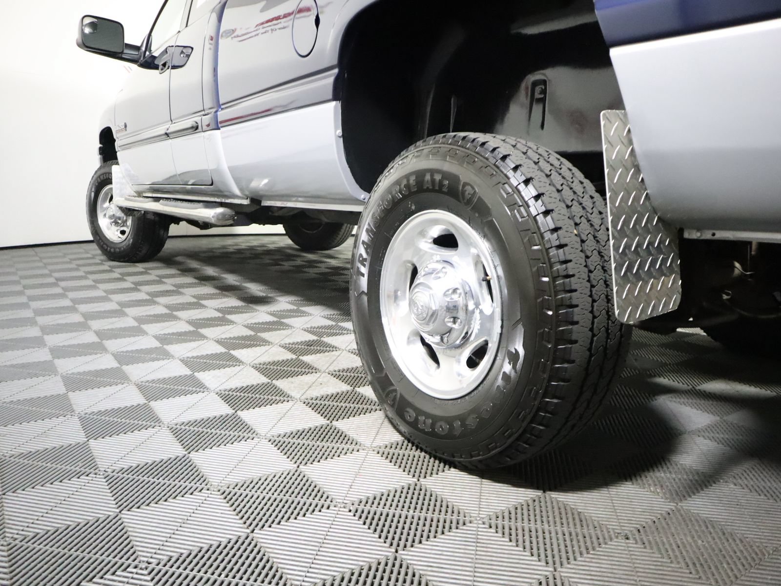 Used 2001 Dodge Ram 2500 Truck 4x4 Quad Cab image 6