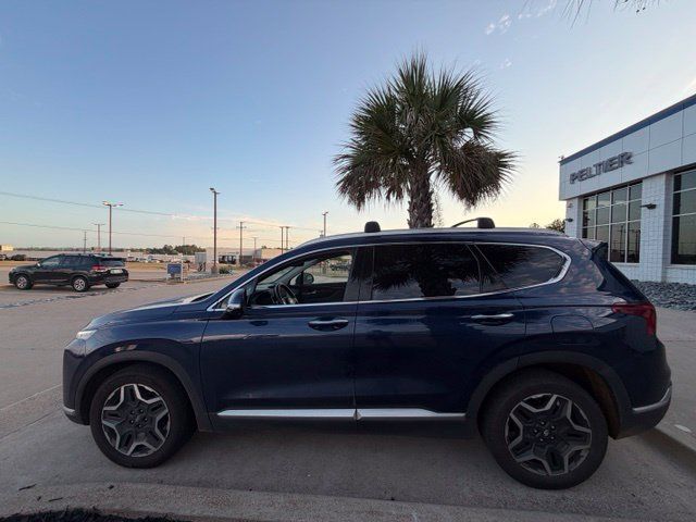 Used 2022 Hyundai Santa Fe Limited FWD image 5