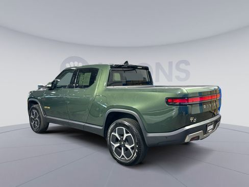 Used 2022 Rivian R1T Adventure image 4