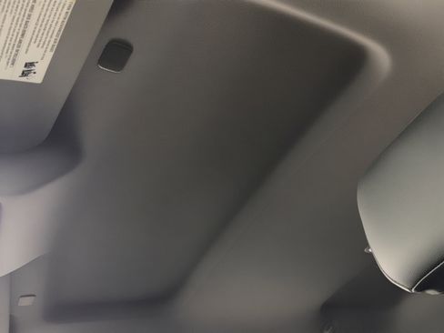 Used 2019 Chevrolet Silverado 1500 LT w/ Texas Edition image 18