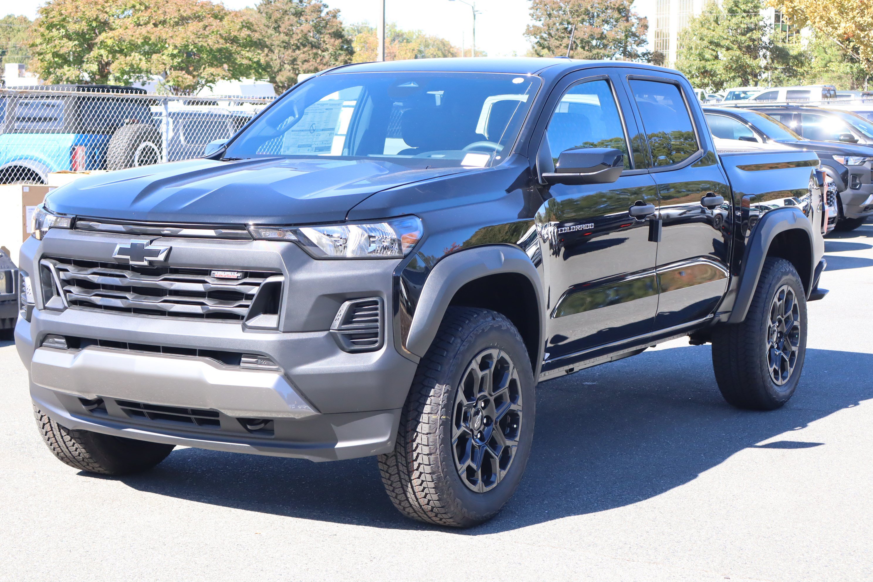 New 2026 Chevrolet Colorado Trail Boss AWD/4WD image 3