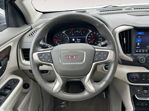 Used 2020 GMC Terrain Denali w/ Denali Premium Package image 12