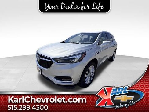 Used 2019 Buick Enclave Premium w/ Experience Buick Package FWD image 1