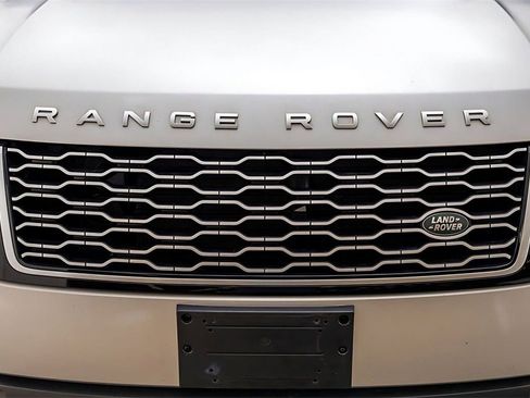 Used 2019 Land Rover Range Rover Supercharged image 14