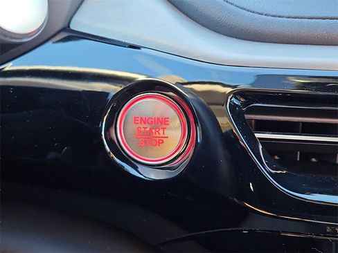 Used 2023 Acura MDX SH-AWD w/ Technology Package image 27