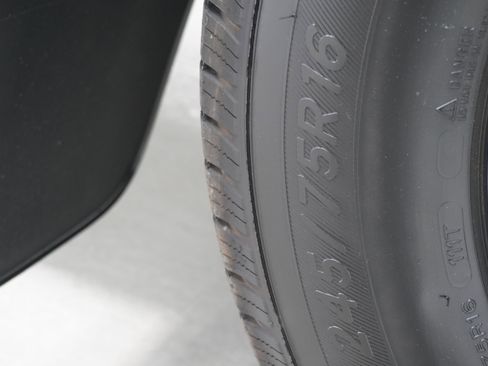 Used 2014 Toyota Tacoma 4x4 Double Cab image 20