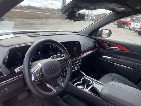 Used 2025 Chevrolet Traverse Z71 w/ Driver Confidence Package image 29