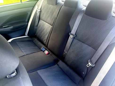 Used 2021 Nissan Versa SV image 22