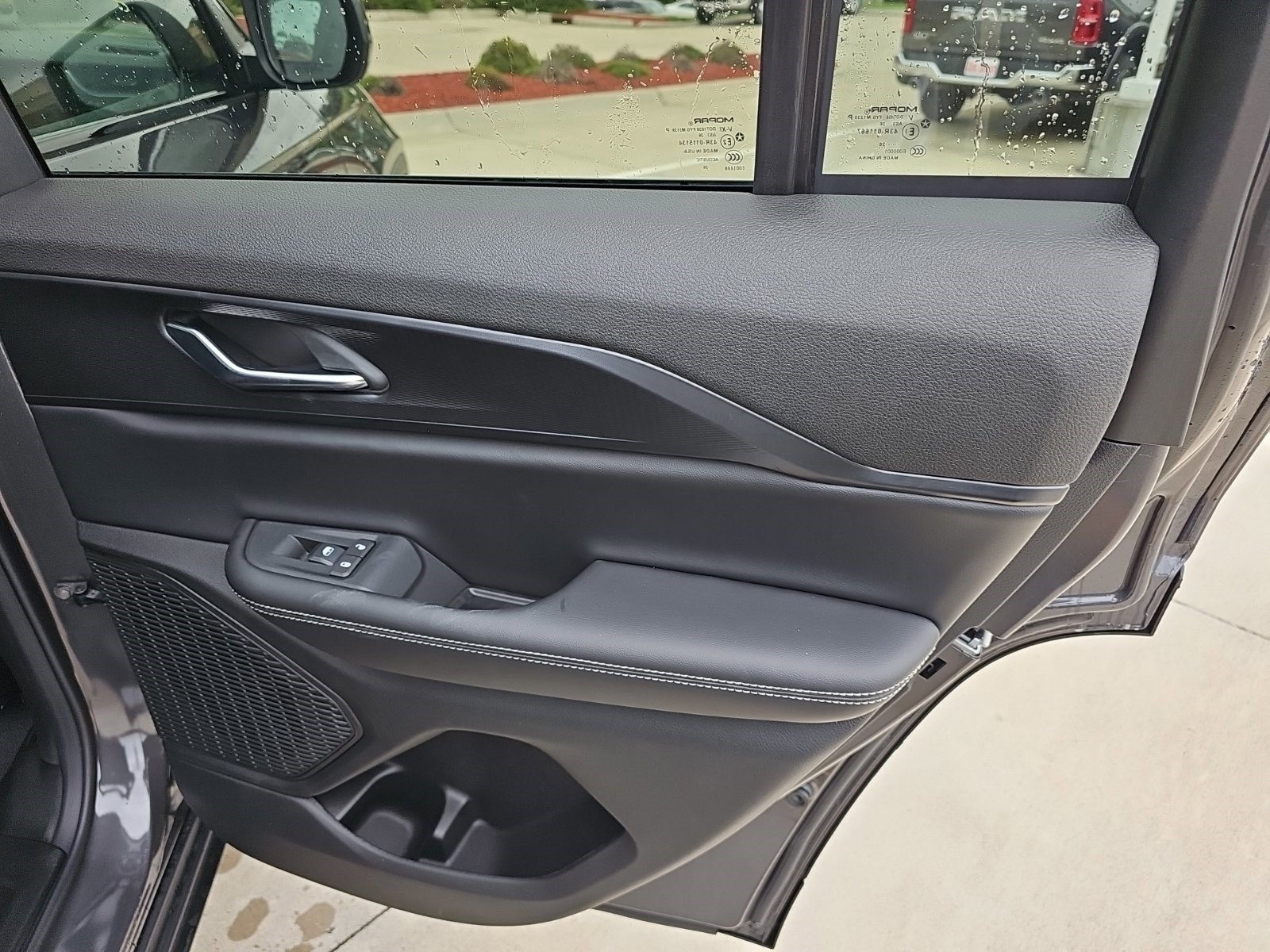 New 2026 Jeep Grand Cherokee Laredo X AWD/4WD image 16