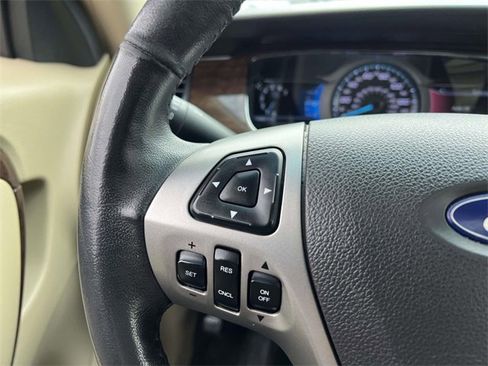 Used 2014 Ford Taurus Limited w/ Equipment Group 301A image 15