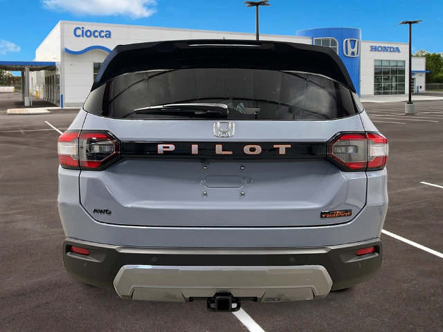 New 2026 Honda Pilot TrailSport image 4