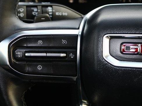 Used 2026 GMC Terrain Elevation w/ Elevation Premium Package image 14