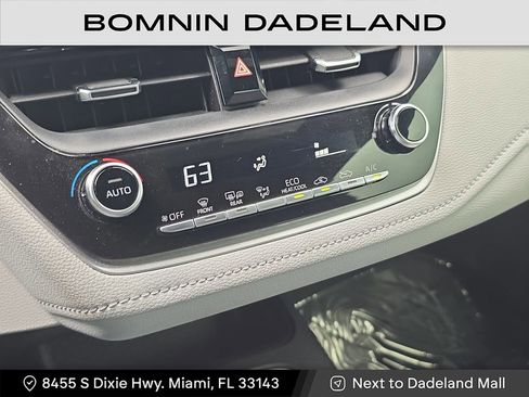 Used 2021 Toyota Corolla SE image 24