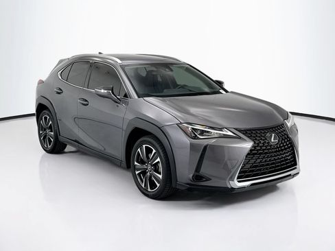 Used 2019 Lexus UX 200 FWD image 3