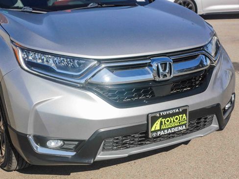 Used 2018 Honda CR-V Touring image 5