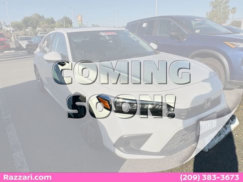 Used 2024 Honda Civic EX image 1