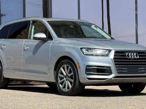 Used 2019 Audi Q7 Premium Plus image 18
