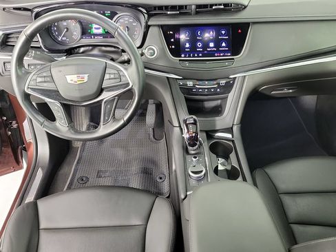 Used 2023 Cadillac XT5 Premium Luxury w/ Technology Package FWD image 25