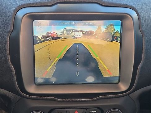 Used 2018 Jeep Renegade Trailhawk w/ UConnect 8.4 Nav Group image 13