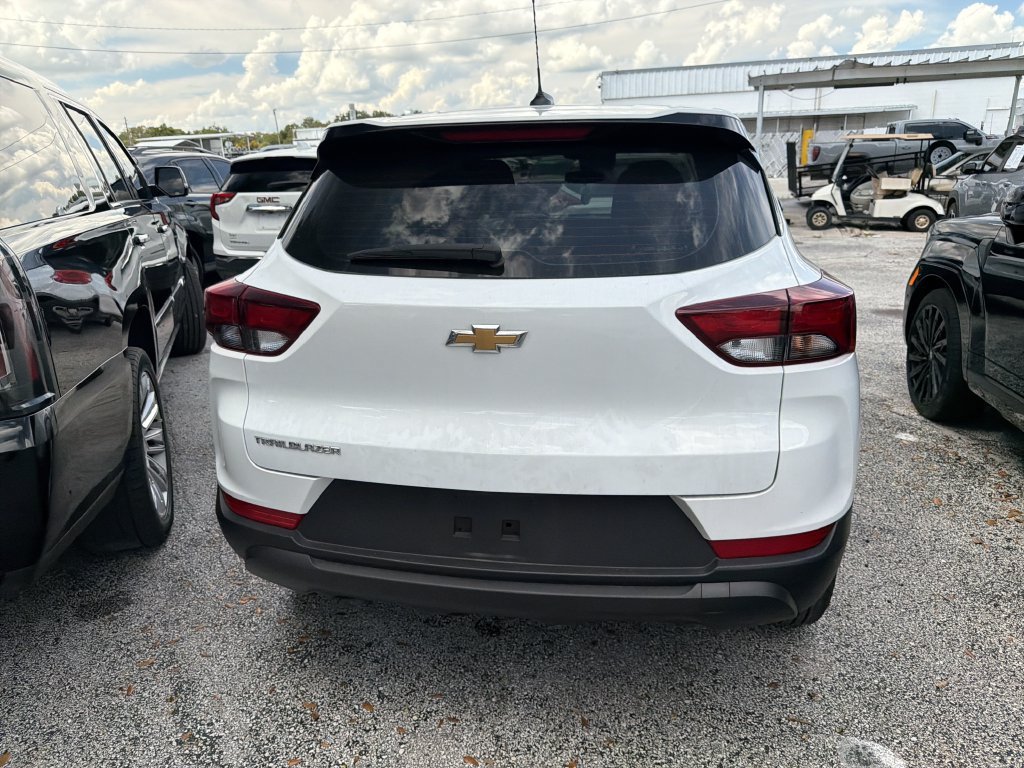 Used 2026 Chevrolet TrailBlazer LS FWD image 6