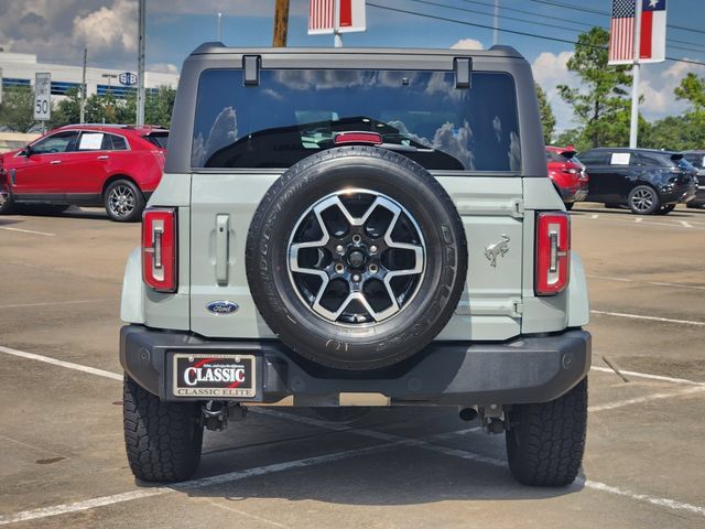 Used 2024 Ford Bronco Outer Banks AWD/4WD image 6