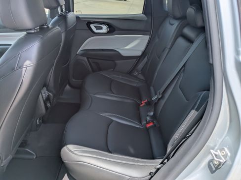 New 2026 Jeep Compass Limited AWD/4WD image 13