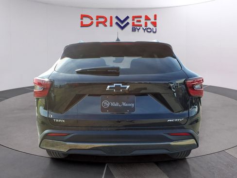 New 2026 Chevrolet Trax ACTIV w/ Driver Confidence Package FWD image 4