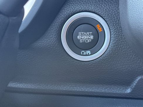 New 2026 RAM 3500 Laramie AWD/4WD image 21