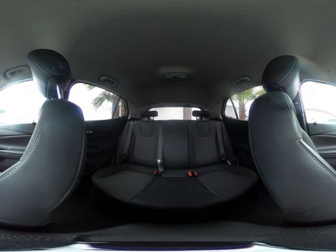 Used 2025 Buick Encore GX Preferred image 40