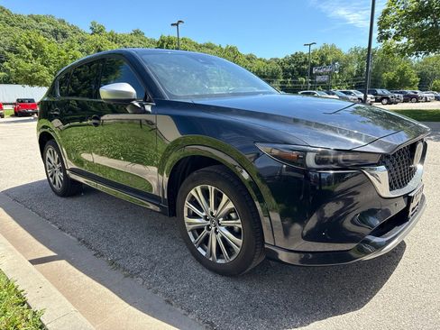 Used 2024 MAZDA CX-5 Signature AWD/4WD image 3