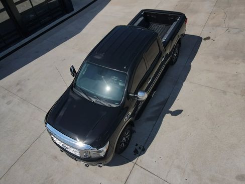 Used 2018 Nissan Titan Platinum Reserve w/ Platinum Utility Package image 61