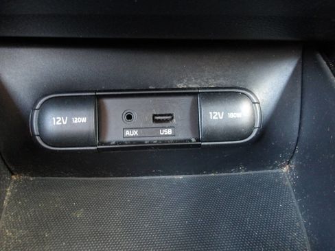Used 2015 Kia Soul image 13