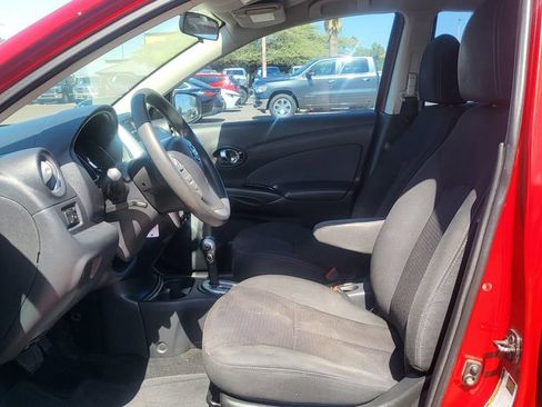 Used 2015 Nissan Versa SV FWD image 24