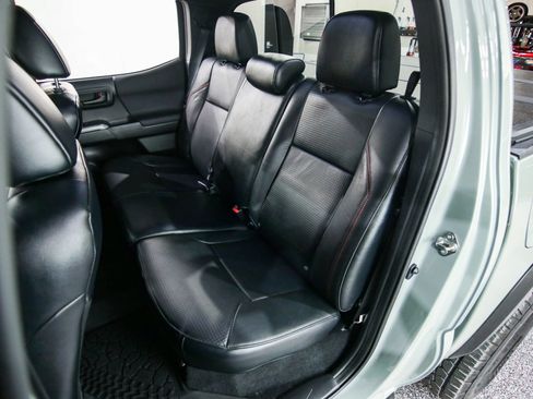 Used 2021 Toyota Tacoma TRD Pro AWD/4WD image 15