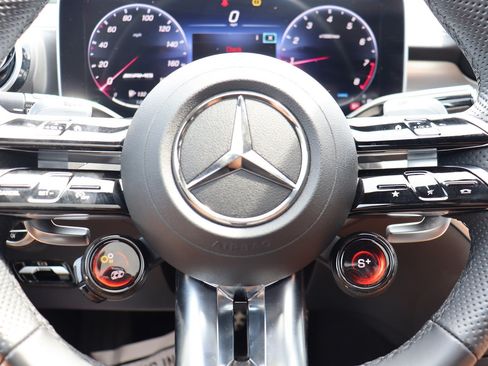 Used 2023 Mercedes-Benz C 43 AMG 4MATIC Sedan image 21