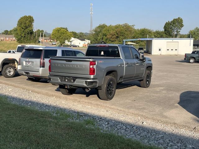 Used 2025 Chevrolet Silverado 2500 LT w/ Safety Package AWD/4WD image 3