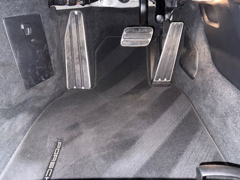 Used 2018 Porsche 911 Carrera image 52