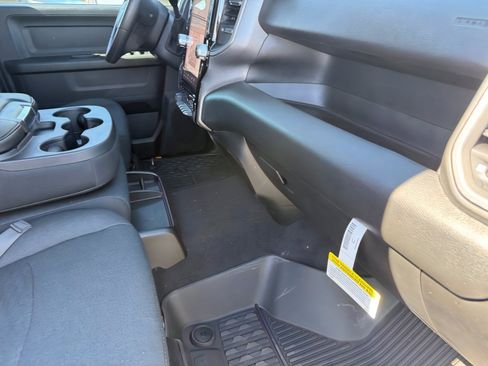 New 2026 RAM 3500 Tradesman AWD/4WD image 28