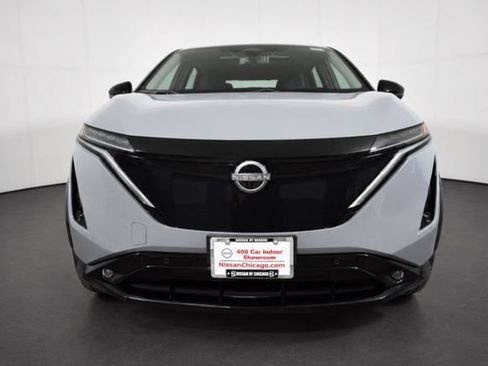 Used 2024 Nissan Ariya AWD image 2