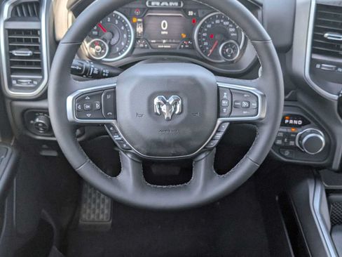 New 2026 RAM 1500 Big Horn AWD/4WD image 18