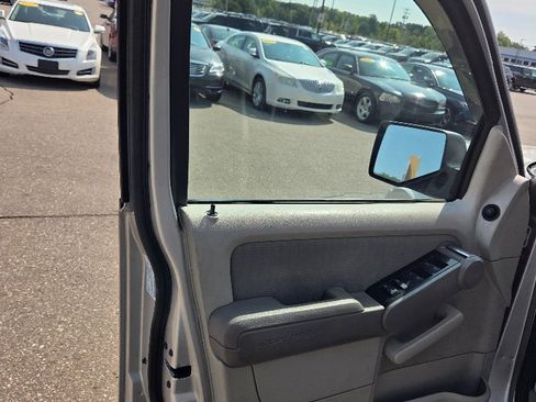 Used 2007 Ford Explorer XLT image 10