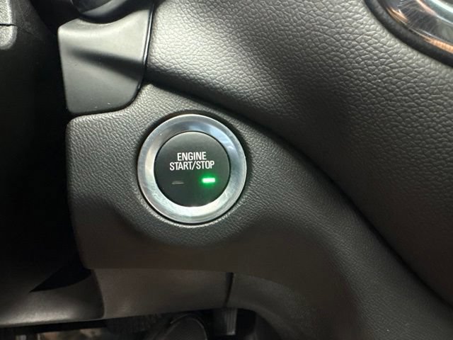 Used 2024 Chevrolet Equinox LT AWD/4WD image 36