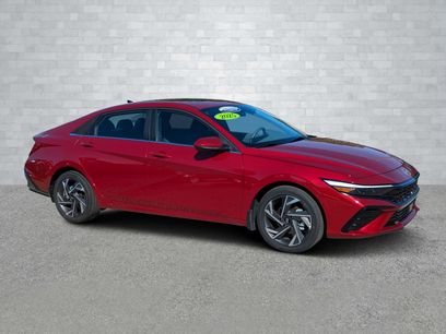 Used 2025 Hyundai Elantra SEL
