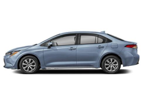 Used 2025 Toyota Corolla LE FWD image 3
