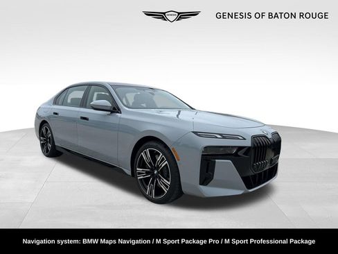 Used 2025 BMW 760i xDrive w/ Executive Package image 1