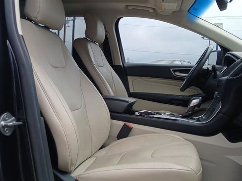 Used 2015 Ford Edge Titanium w/ Equipment Group 301A FWD image 13