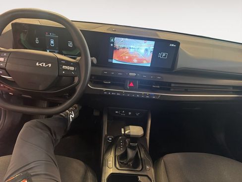 Used 2025 Kia K4 FWD image 10
